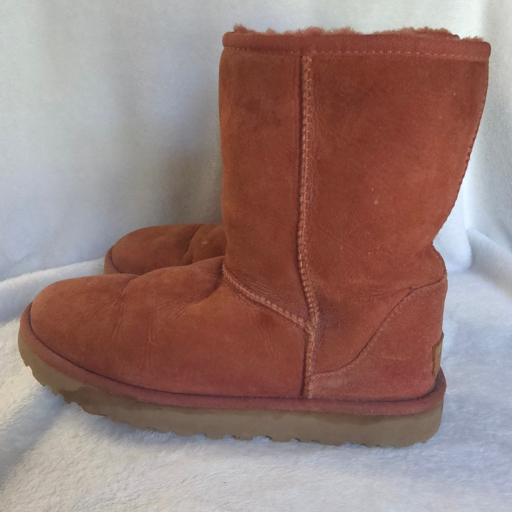 UGG Classic Short II Burnt Orange Suede Sheepskin Boots 1016223 Womens 8